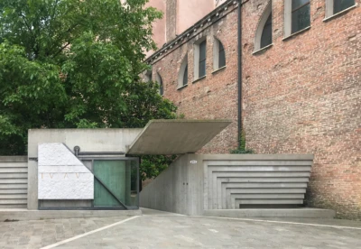 Ingresso della Facoltà di Architettura IUAV, Carlo Scarpa 1985